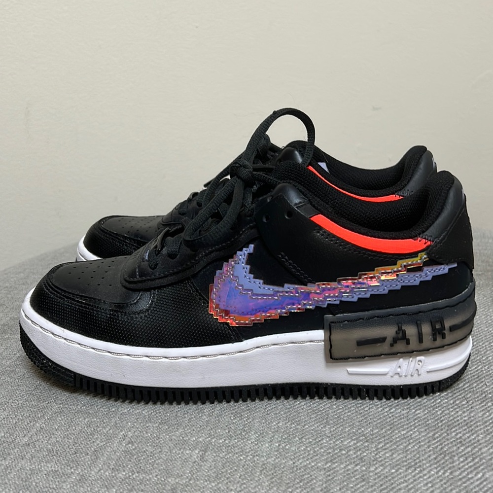 Black Nike AF1s